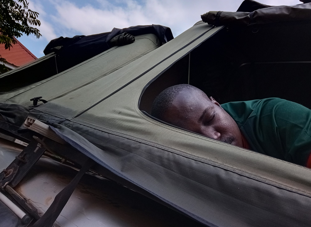 comfortable sleeping in roofto tent